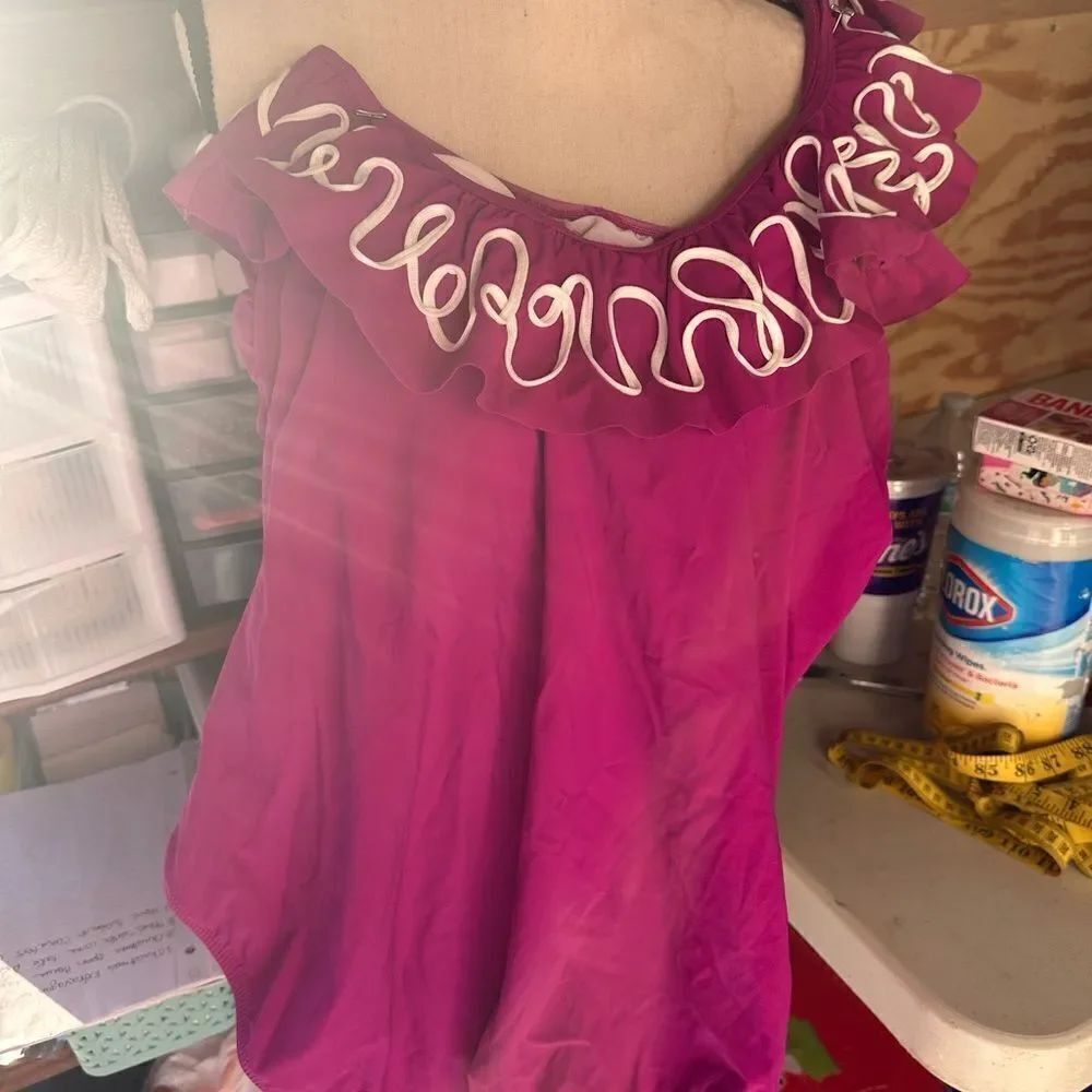 Profile Swimsuit - Picture 5 of 5